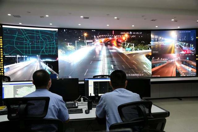 针对机动车“炸街”,郑州交警首次集中统一行动播