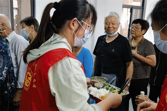 月山镇：实事“食”办，老年助餐暖胃又暖心