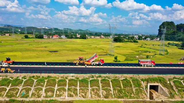 广西路建集团信梧一期项目：党建引领 建设品质工程