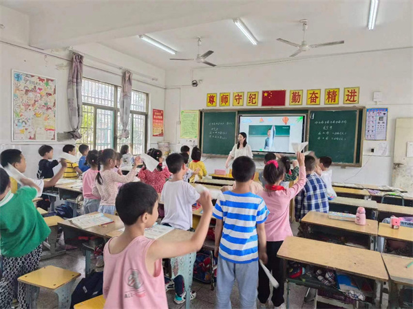 三桥中心学校开展教师业务练兵暨怀宁县第四届“教坛新星”校级遴选活动