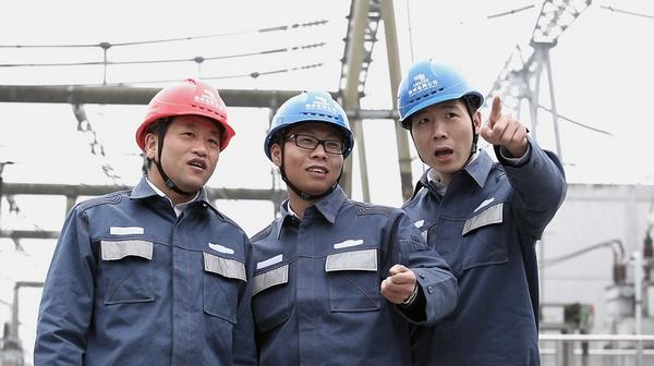 曾华荣:破“冰”前行“立潮头”