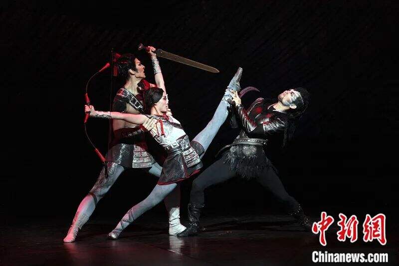曲滋娇：如何用芭蕾讲好“足尖”上的中国故事？