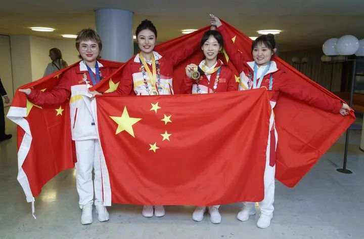 世界技能大赛上，这些中国姑娘摘金夺银