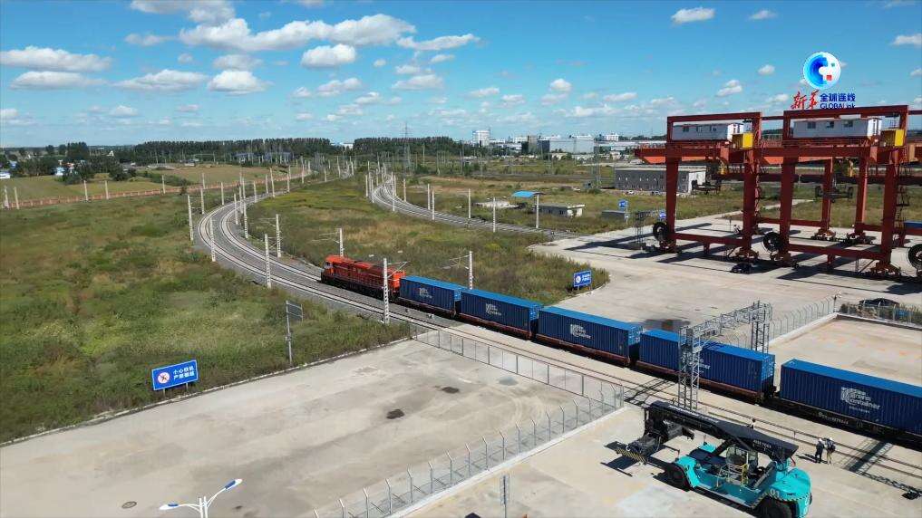 中欧班列（沈阳）集结中心打造跨境运输“钢铁驼队”