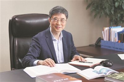 中国工程院院士罗安：成为照亮学生科研生涯的“光”