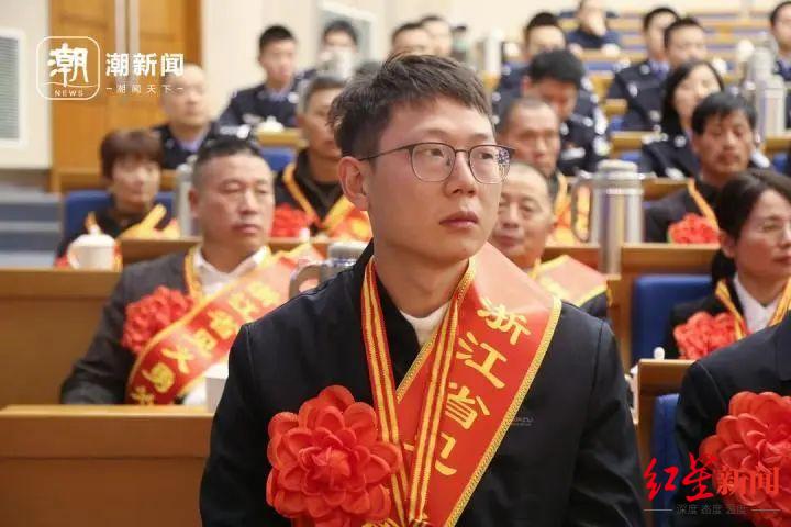 跳桥救人小哥彭清林：希望更多见义勇为被关注