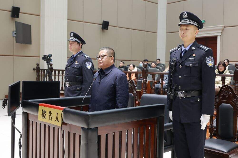 河南省委原常委、政法委原书记甘荣坤受贿案一审宣判