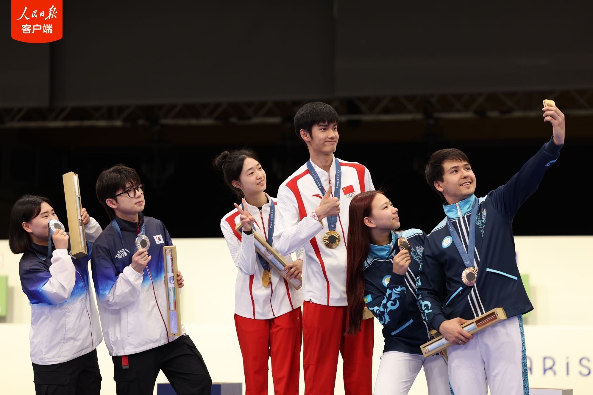 00后组合，登上巴黎奥运会领奖台