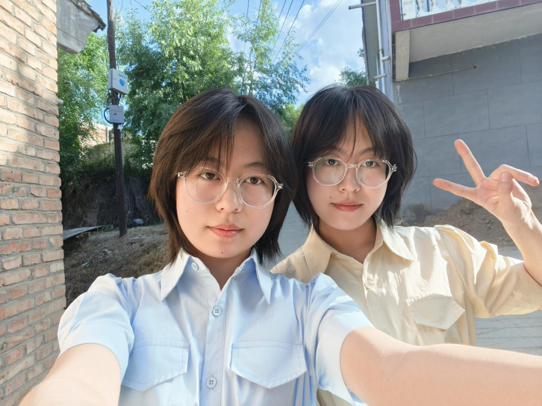 甘肃积石山双胞胎姐妹，双双考上985！