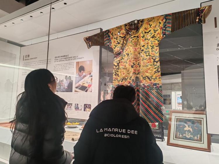 英语系“燕赵墨韵，文化传承”队赴保定博物馆开展寒假社会实践活动