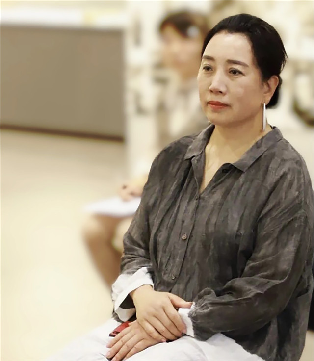 常州书画界“安娜”沉浸式点亮家门口艺术展 ——西太湖美术馆馆长 张安娜