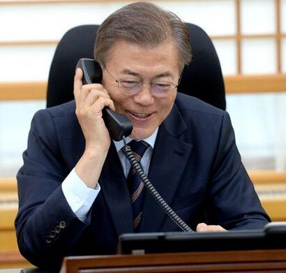 韩国总统文在寅与拜登首次通话
